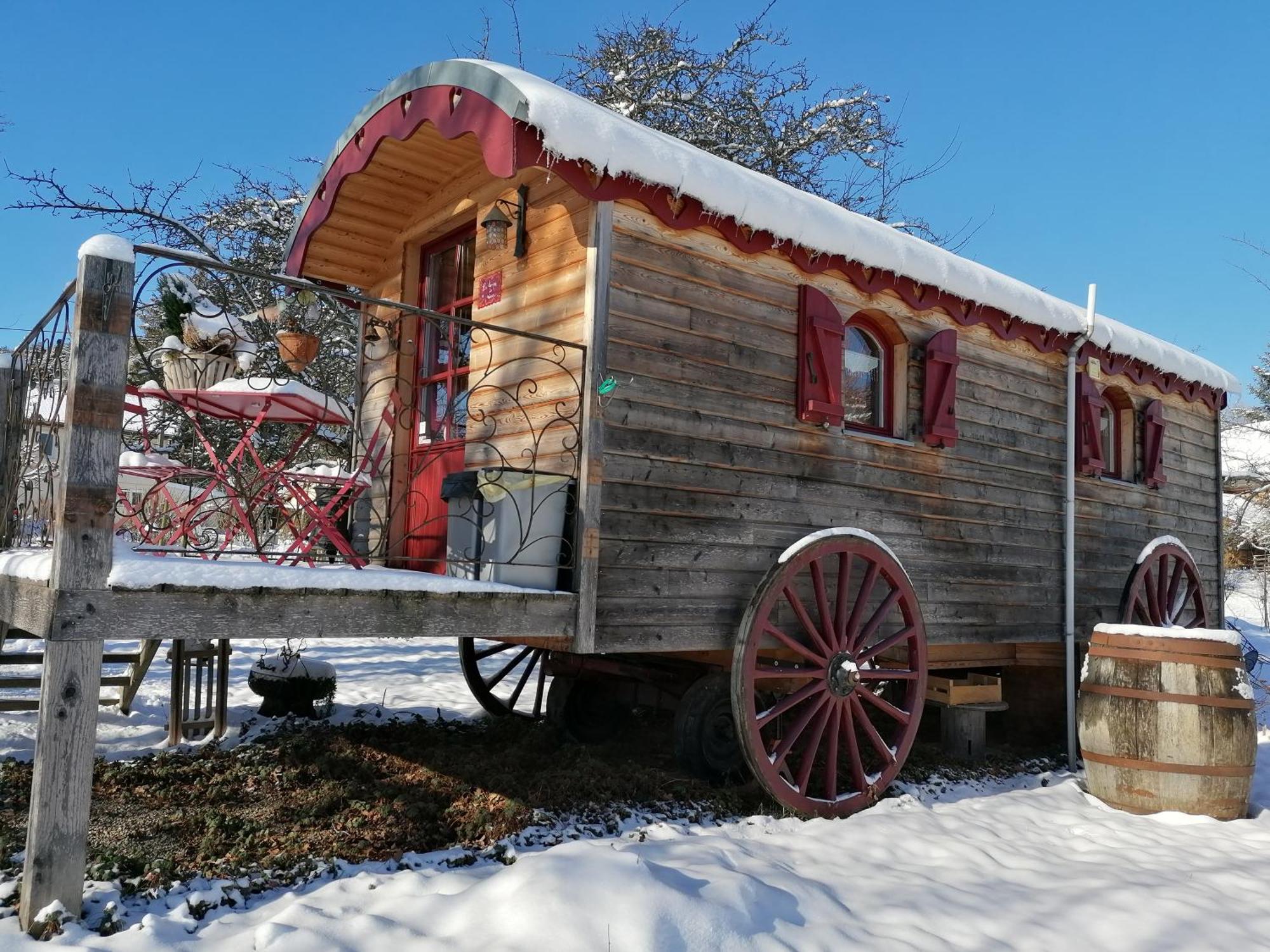 Roulotte Le Temps De Rever Bed & Breakfast Saint-Michel-sur-Meurthe Exterior foto